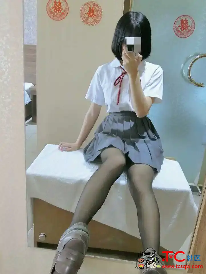 一只肉酱阿 – 黑丝制服 [45P+4V] TC辅助网www.tcsq1.com3042